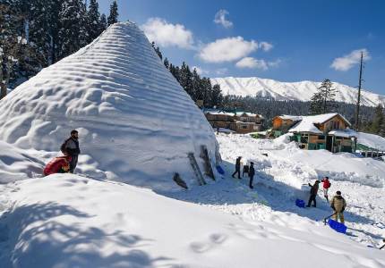 Complete Kashmir Package from Chandigarh