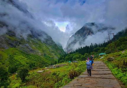 Amritsar to Hemkunt Sahib Darshan