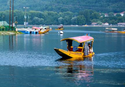 Jammu & Kashmir Tours